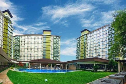8C Studio Unit With Free Wifi Pool And Gym Mandaue City Exterior photo